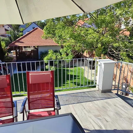 Puespoek Haz - Apartment Siofok